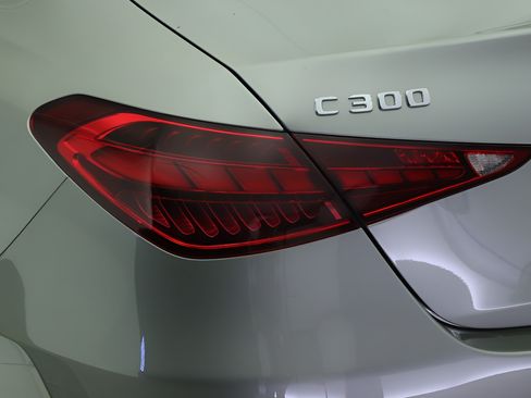 Certified 2023 Mercedes-Benz C 300 Sedan image 18
