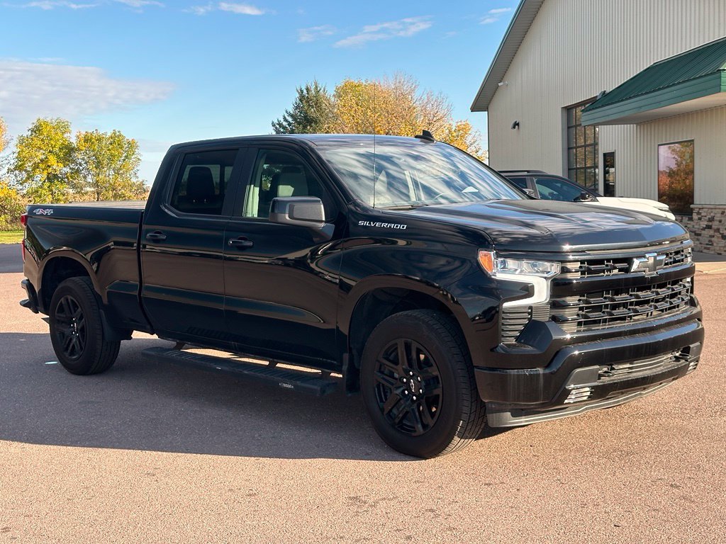 Used 2025 Chevrolet Silverado 1500 RST w/ Convenience Package II AWD/4WD image 7