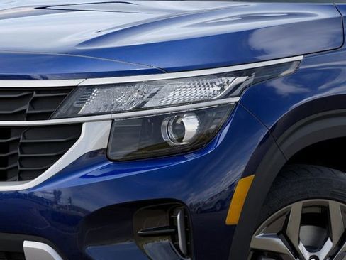 New 2026 Kia Seltos LX AWD/4WD image 14