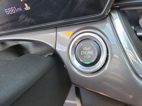 Used 2024 Chevrolet Trax ACTIV w/ Sunroof Package image 26