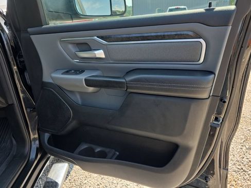 Used 2019 RAM 1500 Big Horn AWD/4WD image 20