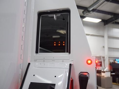 New 2025 Chevrolet Express 3500 w/ Power Convenience Package image 35