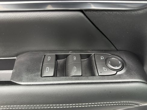 Used 2026 GMC Terrain Elevation w/ Elevation Premium Package image 13