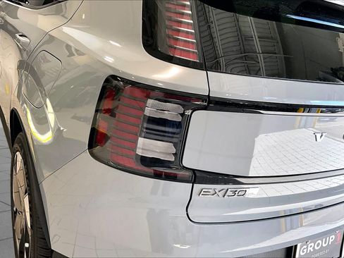 New 2026 Volvo EX30 Plus w/ Protection Package Premier AWD/4WD image 5