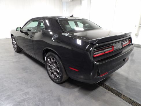 Used 2018 Dodge Challenger GT w/ Blacktop Package AWD/4WD image 8