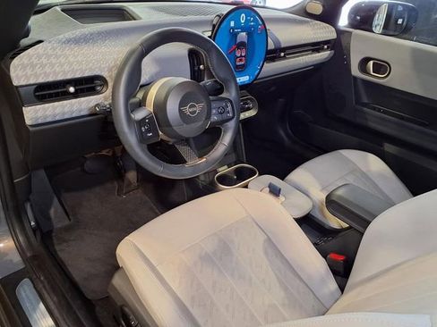 Used 2025 MINI Cooper S FWD image 28