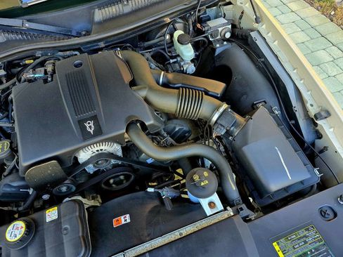 Used 2003 Lincoln Town Car Cartier image 69