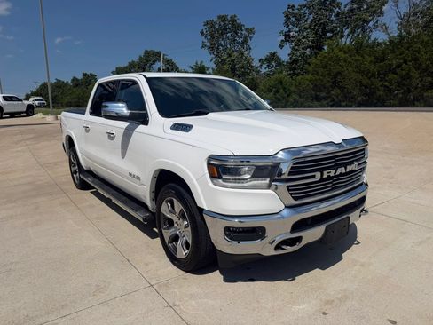 Used 2020 RAM 1500 Laramie AWD/4WD image 3
