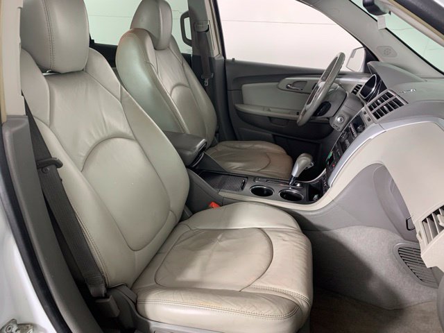 Used 2009 Chevrolet Traverse LT AWD/4WD image 22