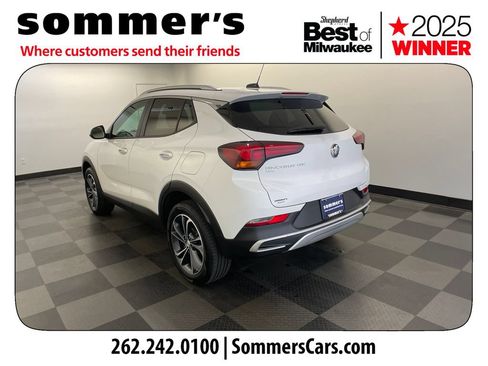 Used 2023 Buick Encore GX Select w/ Safety Package II AWD/4WD image 3
