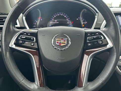 Used 2014 Cadillac SRX Luxury image 23
