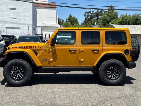 New 2026 Jeep Wrangler Unlimited Rubicon AWD/4WD image 6