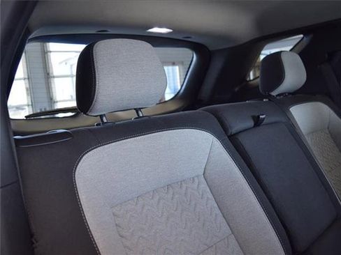 Used 2024 Chevrolet Equinox LT image 35