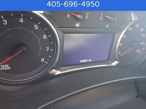 Used 2022 GMC Terrain SLE image 11