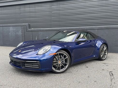 Certified 2024 Porsche 911 Carrera RWD image 6