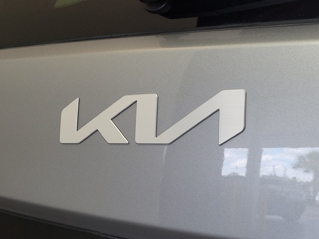 Used 2024 Kia Soul EX w/ Option Group 015 FWD image 7