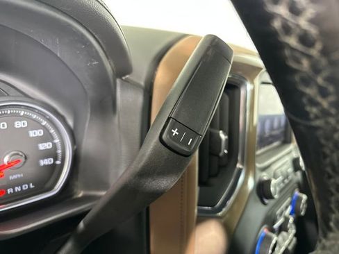 Used 2022 Chevrolet Silverado 2500 High Country w/ Z71 Off-Road Package image 19