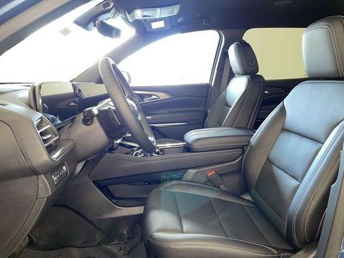 New 2026 Chevrolet Traverse LT w/ Midnight/Sport Edition AWD/4WD image 26