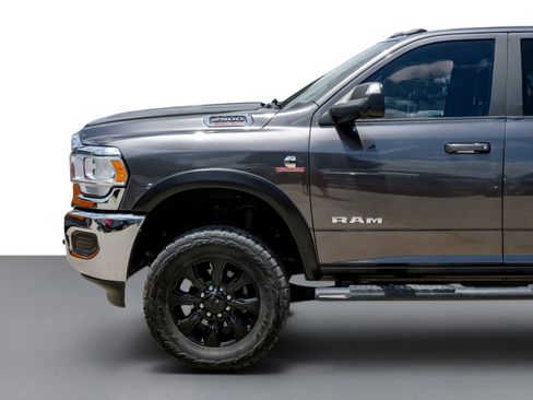 Used 2022 RAM 2500 Lone Star w/ Off Road Package AWD/4WD image 10