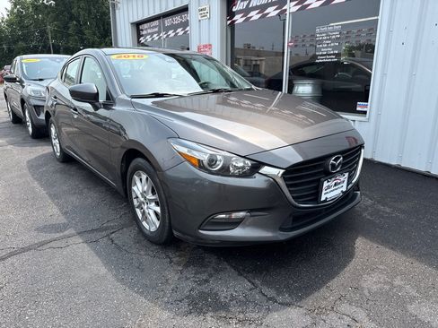 Used 2018 MAZDA MAZDA3 Sport w/ Preferred Equipment Package FWD image 1