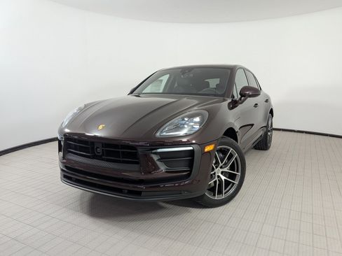 New 2026 Porsche Macan AWD/4WD image 1