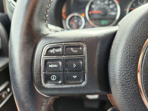 Used 2013 Jeep Wrangler Sahara w/ Connectivity Group AWD/4WD image 29