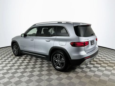 Used 2026 Mercedes-Benz GLB 250 4MATIC image 5