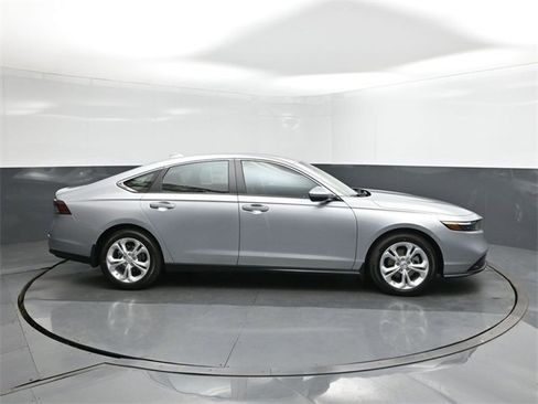 New 2025 Honda Accord LX image 26