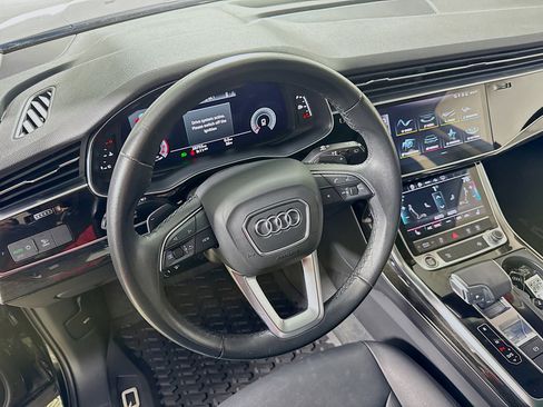 Used 2022 Audi Q7 3.0T Premium w/ Convenience Package image 24