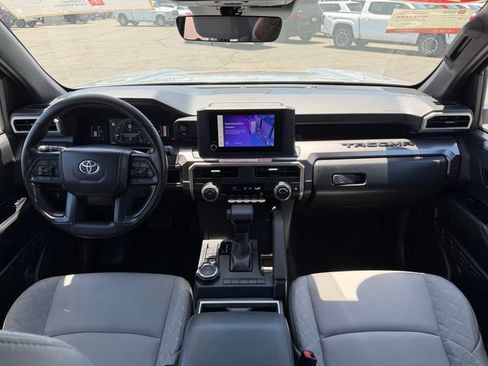 Used 2026 Toyota Tacoma SR5 AWD/4WD image 16