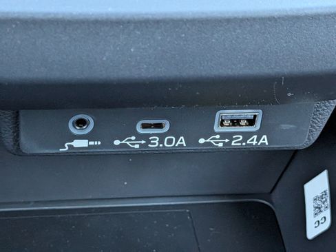 Used 2026 Subaru Forester Touring AWD/4WD image 23