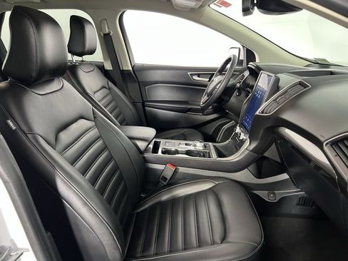 Used 2024 Ford Edge SEL w/ Convenience Package image 32