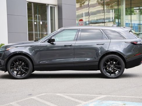 Used 2026 Land Rover Range Rover Velar Dynamic SE AWD/4WD image 2