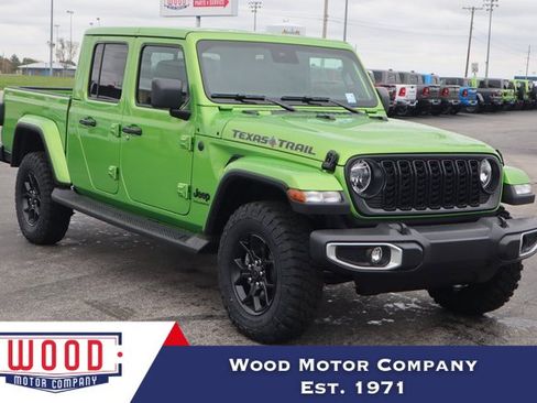 New 2025 Jeep Gladiator Sport image 1