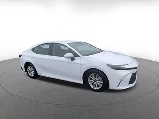 Used 2025 Toyota Camry LE video 2