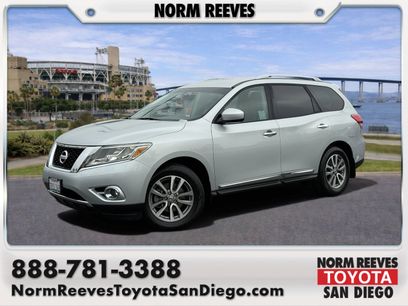 Used 2015 Nissan Pathfinder SL