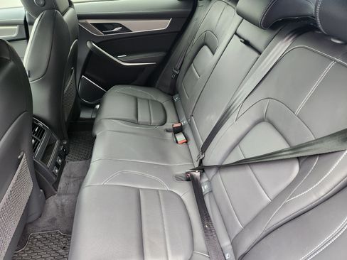 New 2026 Jaguar F-PACE R-Dynamic S image 18