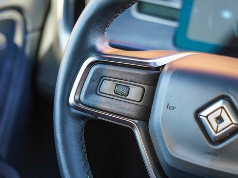 Used 2022 Rivian R1S Launch Edition image 20