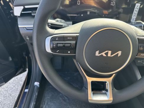 New 2026 Kia K5 LXS FWD image 11