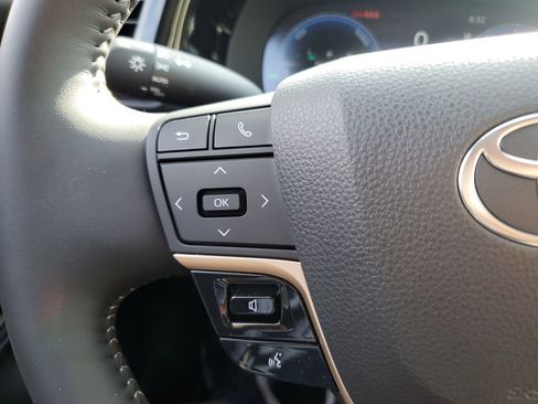 New 2026 Toyota Crown Signia AWD/4WD image 23