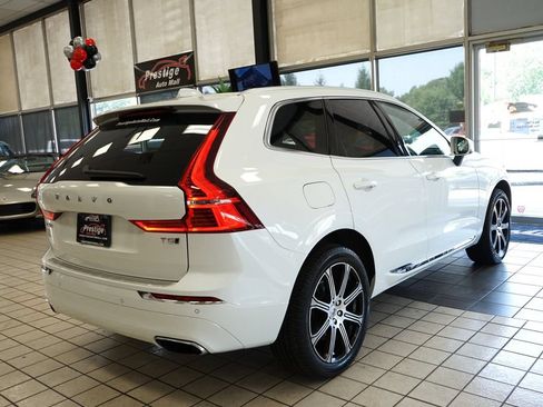 Used 2021 Volvo XC60 T5 Inscription AWD/4WD image 17
