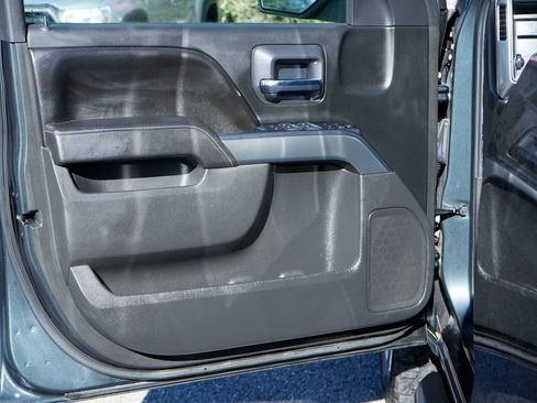 Used 2017 Chevrolet Silverado 1500 LT w/ All Star Edition image 15