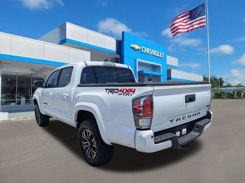 Used 2023 Toyota Tacoma TRD Sport w/ Advanced Technology Package AWD/4WD image 4