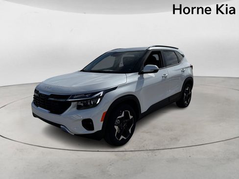 New 2026 Kia Seltos S image 7