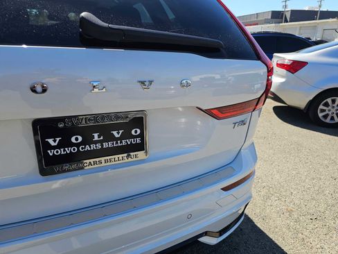 New 2026 Volvo XC60 T8 Plus w/ Climate Package image 8