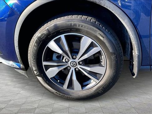 Used 2022 Nissan Murano SV w/ Cargo Package image 22