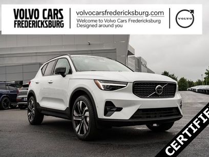 Certified 2025 Volvo XC40 B5 Ultra w/ Climate Package