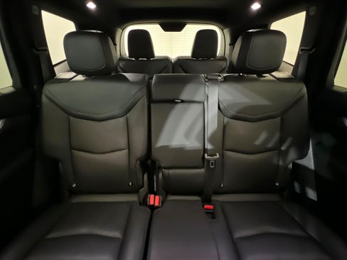 Used 2022 Cadillac XT6 Luxury FWD image 27