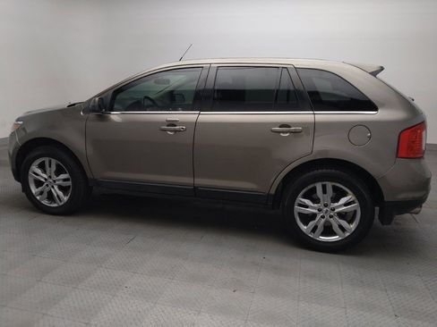 Used 2014 Ford Edge Limited w/ Driver Entry Package FWD image 3