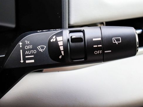 New 2025 Mitsubishi Outlander SE AWD/4WD image 29